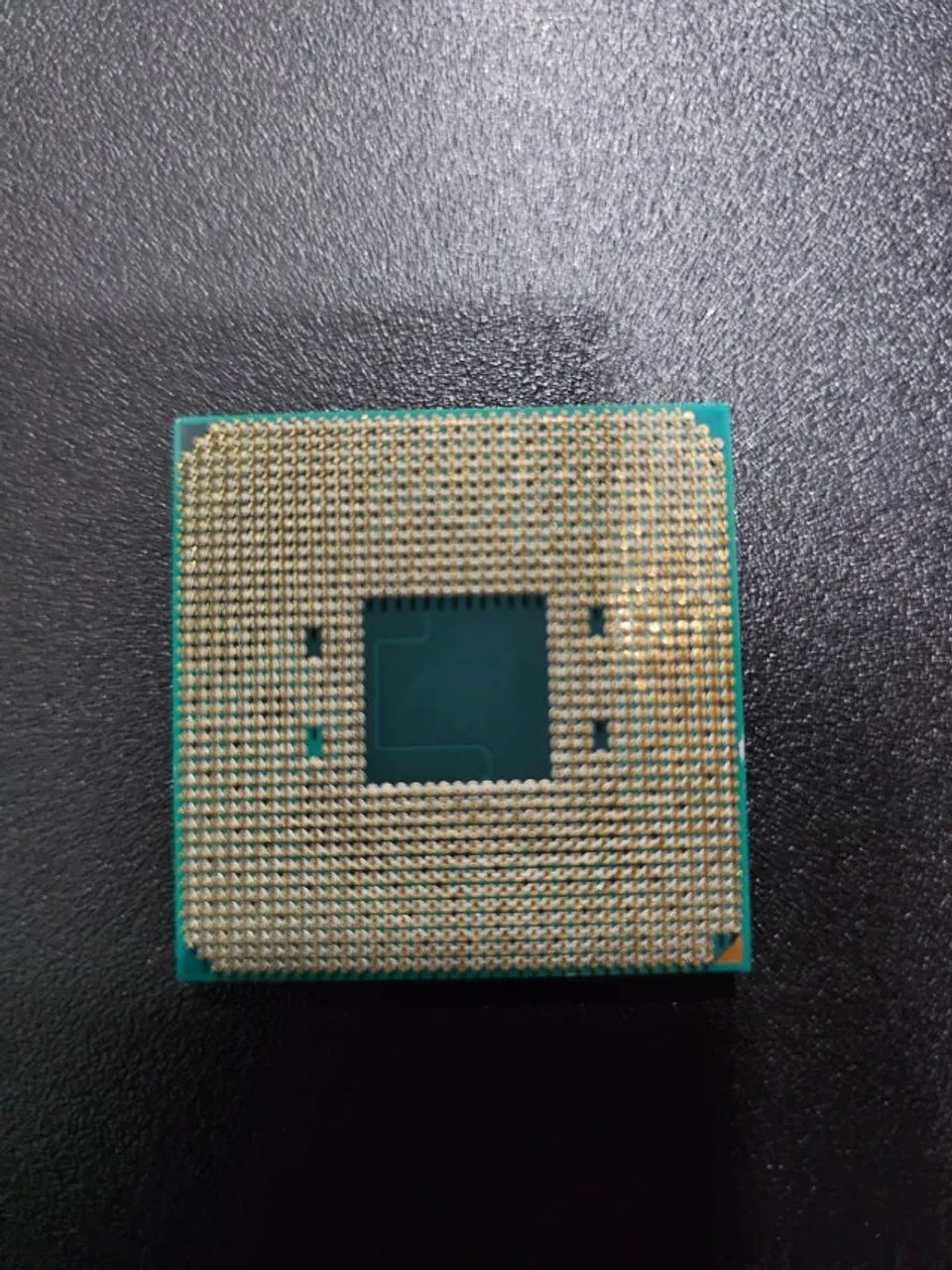 Ryzen 3 3200G + Cooler Original | Vega 8 | AM4 - Foto 4