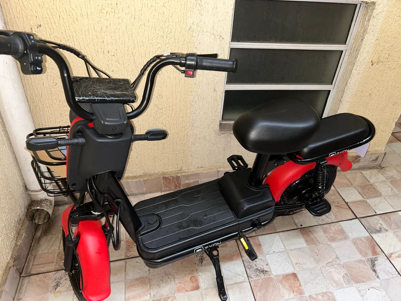 Moto nova 0k uma semana de comprada
