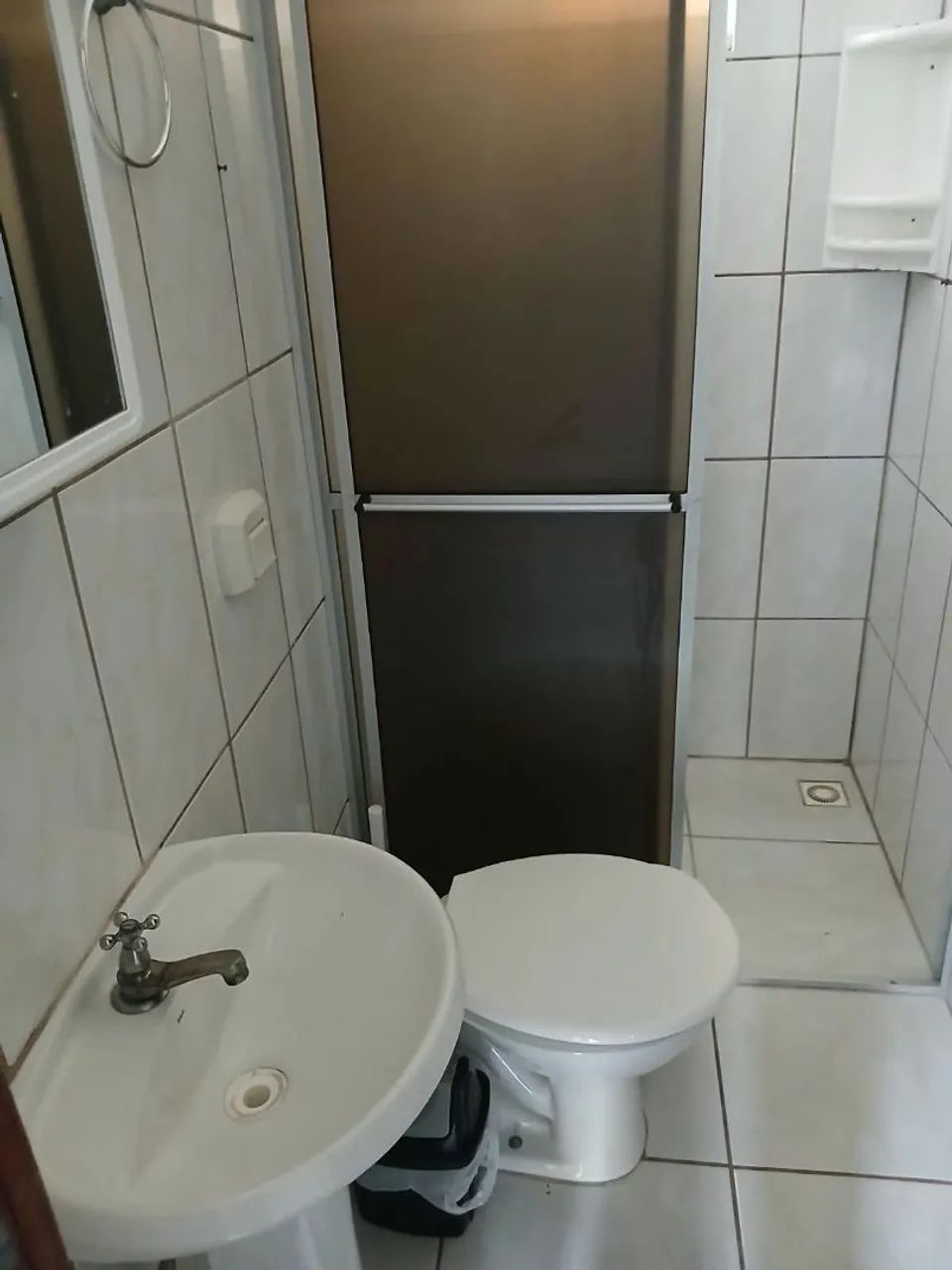Kitnet mobiliada no Carianos - Foto 2