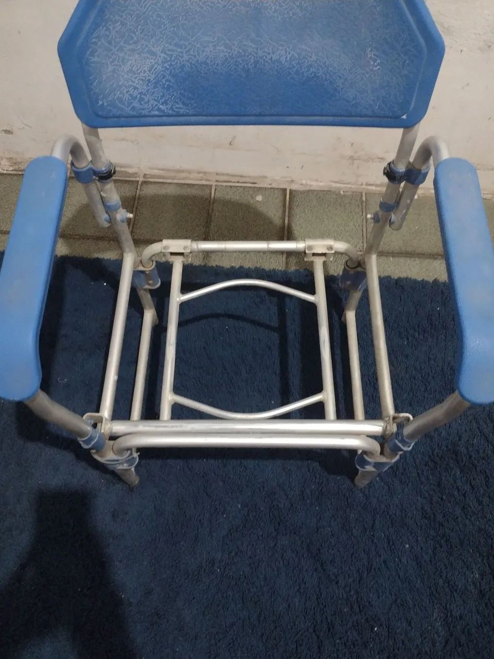 Cadeira de banho - Foto 2