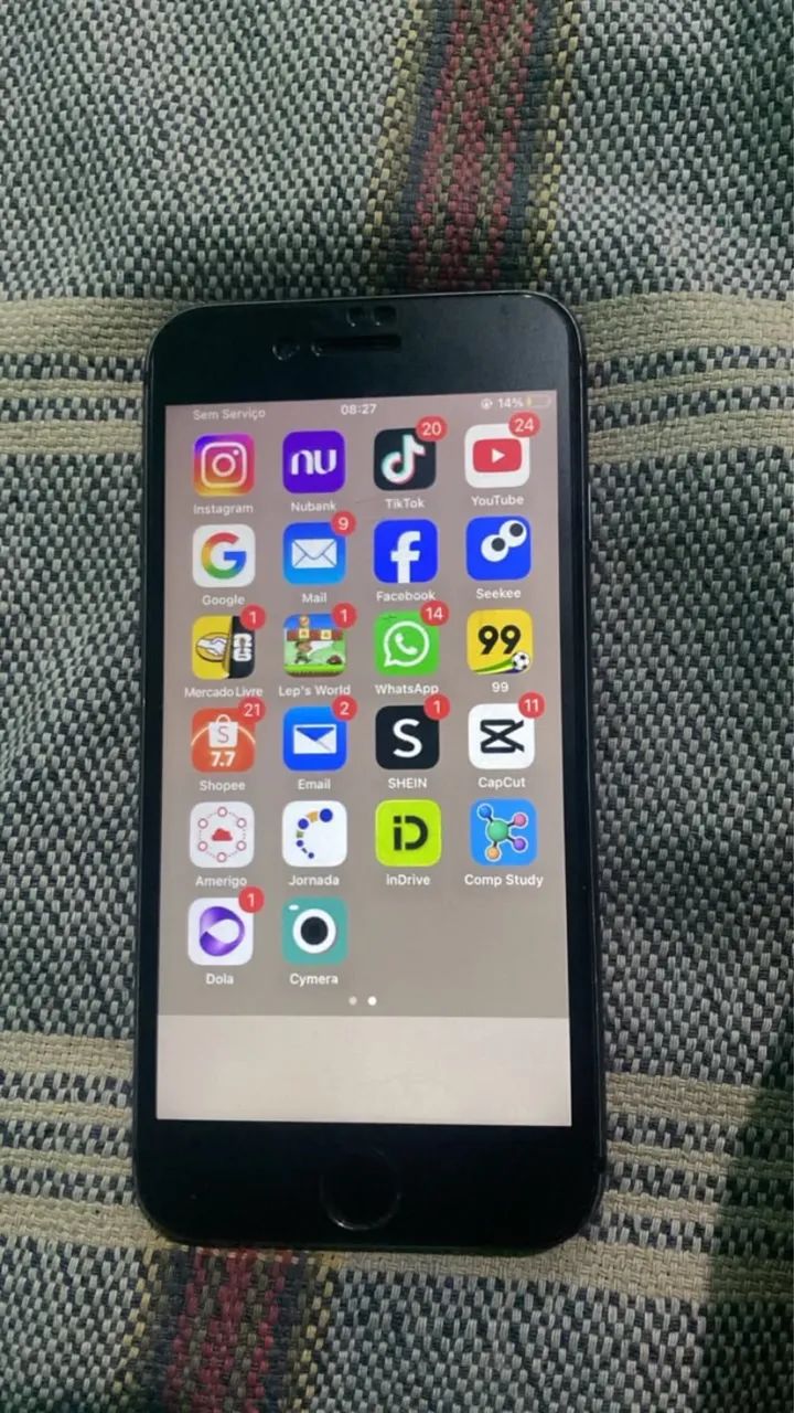 iPhone 8