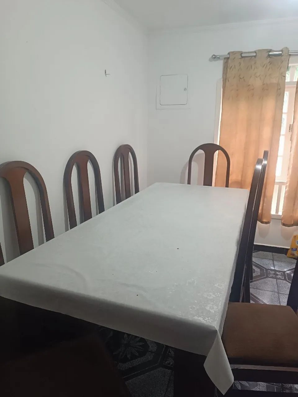 Mesa de jantar 8 lugares