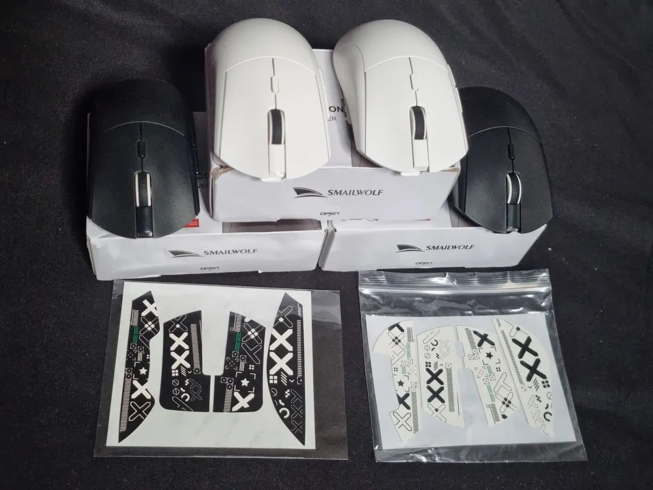 Mouse Sem Fio Smallwolf RS7 Bluetooth 2.4G - Preto/Branco