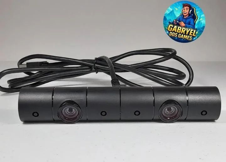 CÂMERA DE PLAYSTATION 4 - PERFEITO ESTADO