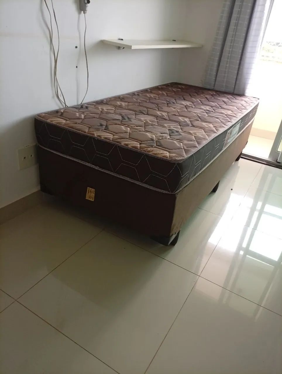 Cama solteiro box e colchão D33 