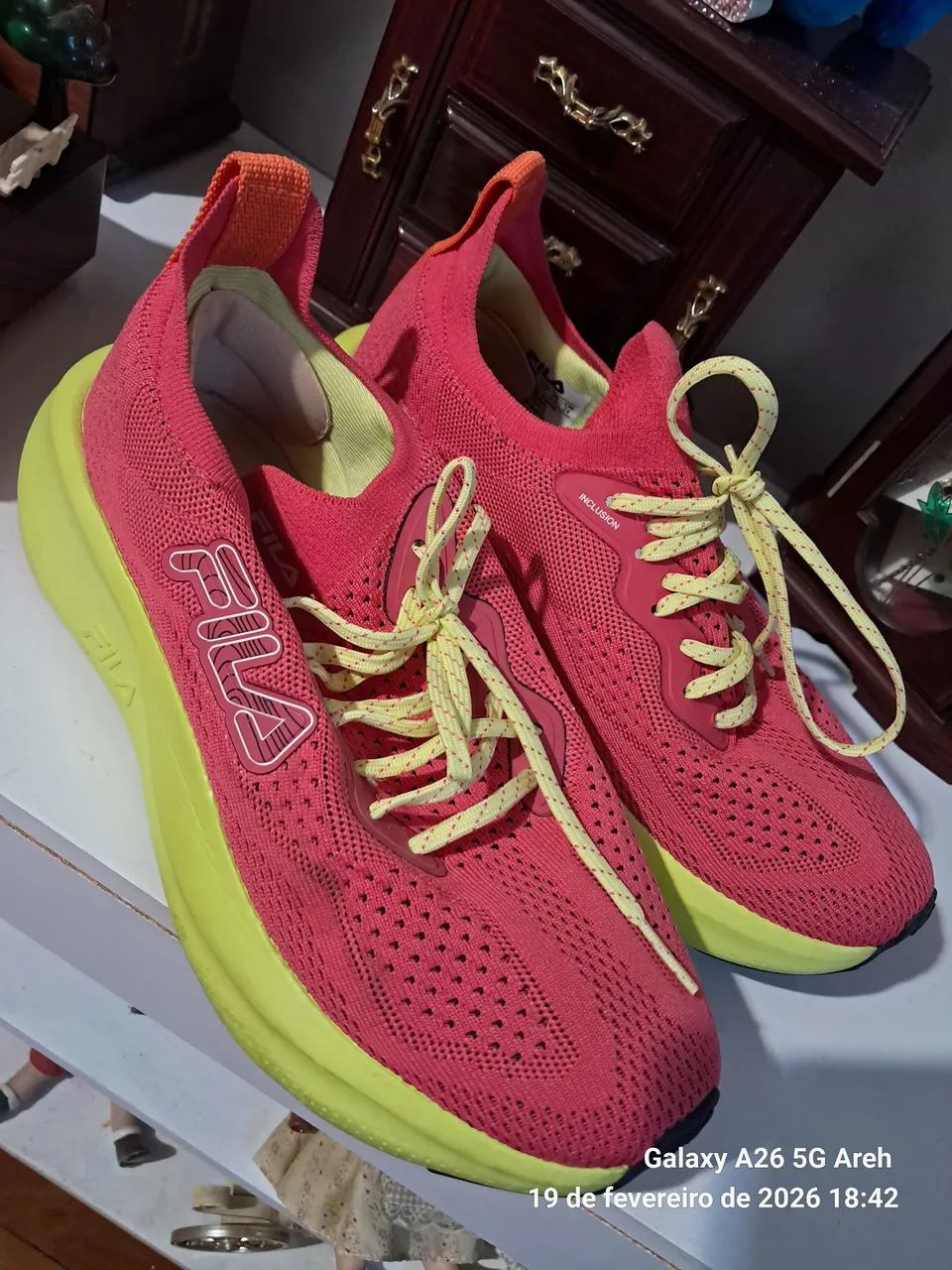 Tenis Fila Rosa e Anarelo   - Foto 2