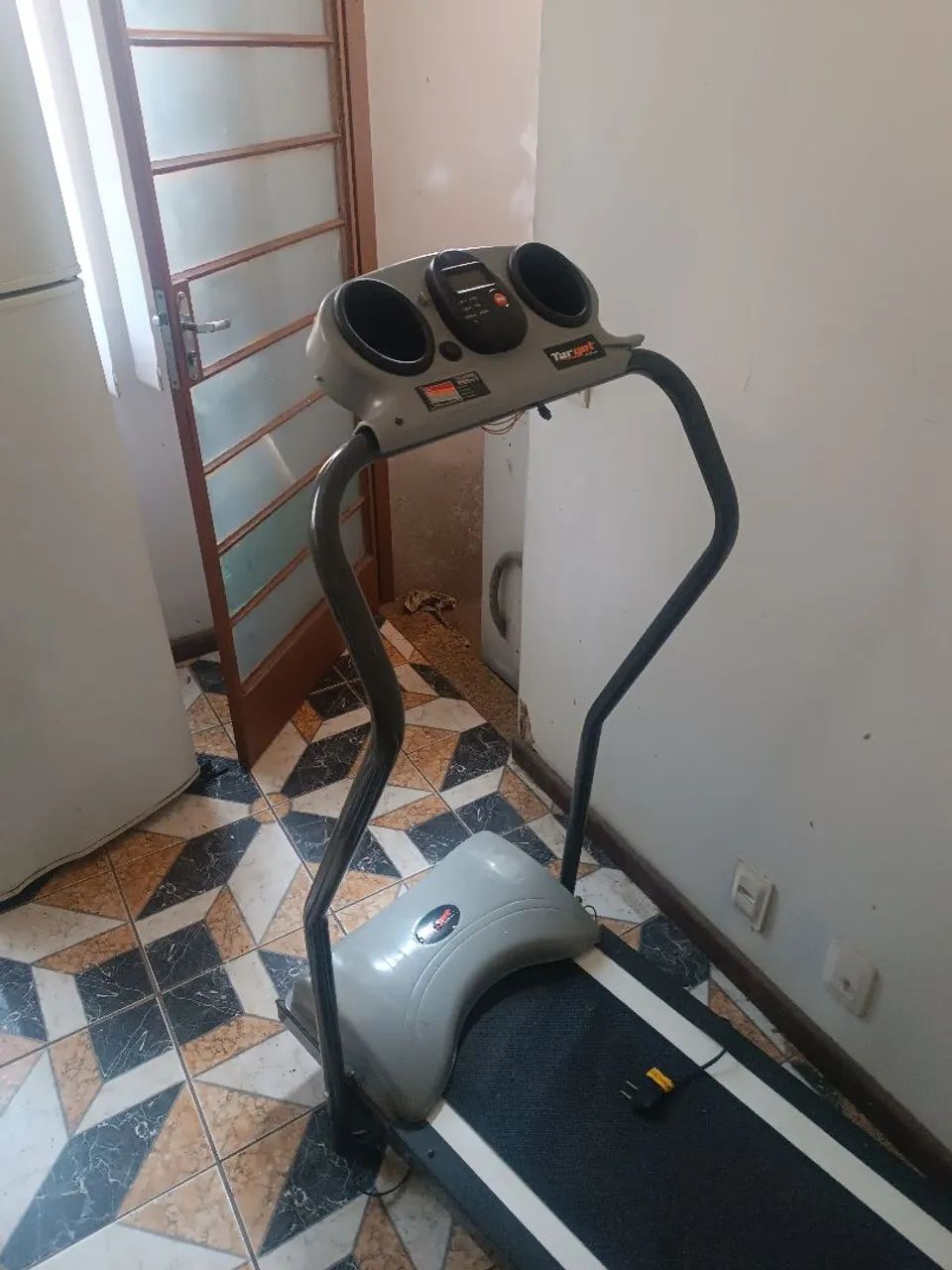 Esteira ergométrica Electrica ótimo estado funciona perfeitamente  - Foto 3