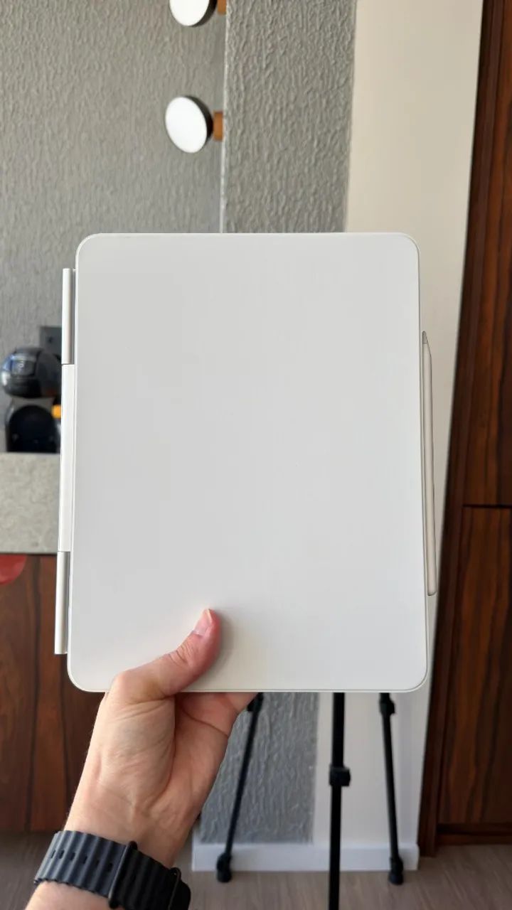 iPad Pro M4 512GB 13 Polegadas + Magic Keyboard + Apple Pencil Pro - Foto 2