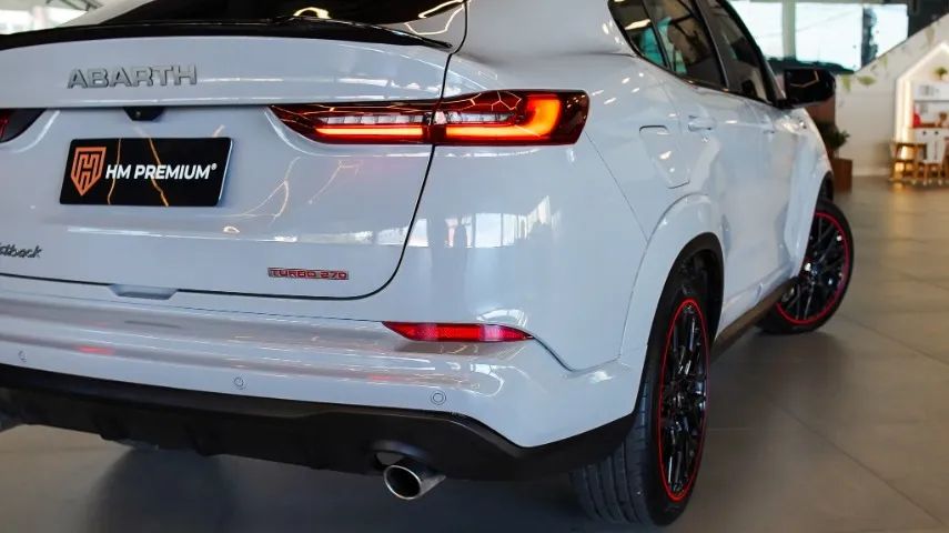 Fiat Fastback Abarth Turbo Flex 1.3 Aut. 2024 - Foto 4