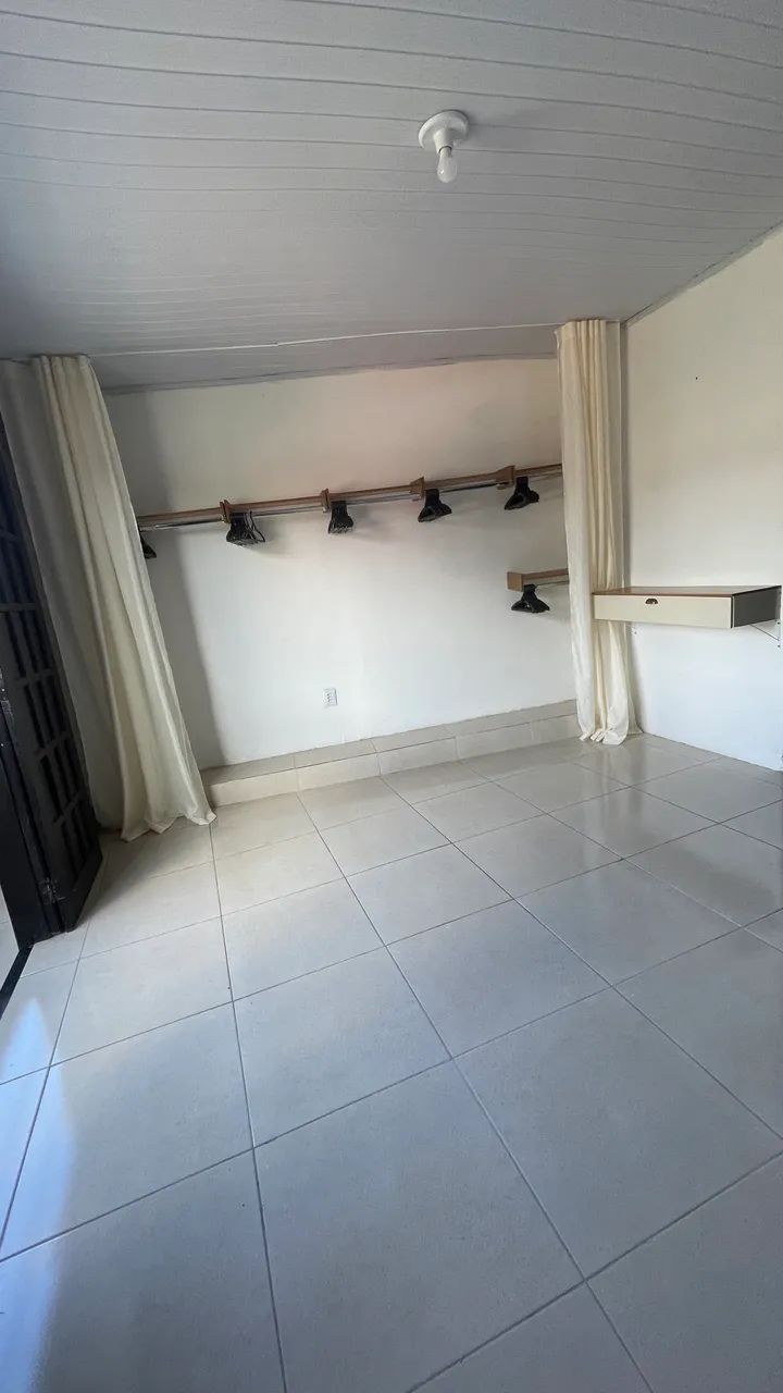 OPORTUNIDADE!!! Apto 1/4 e Sala na principal - Foto 4