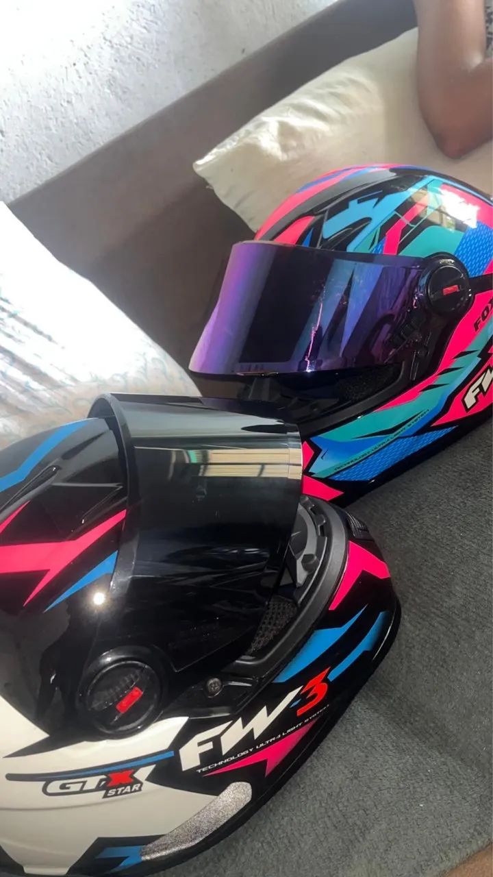 Vende-se capacete 