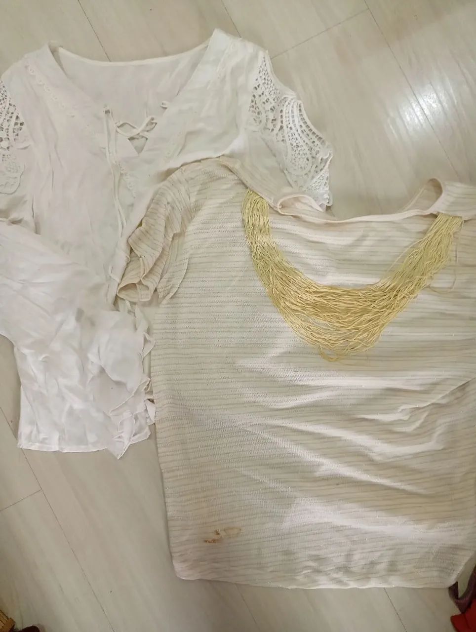 Lote 22 peças de roupa feminina  - Foto 3