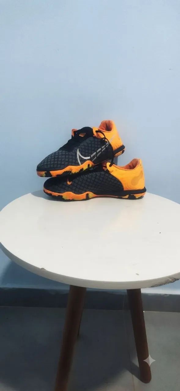 Tênis futsal React Gato Nike 