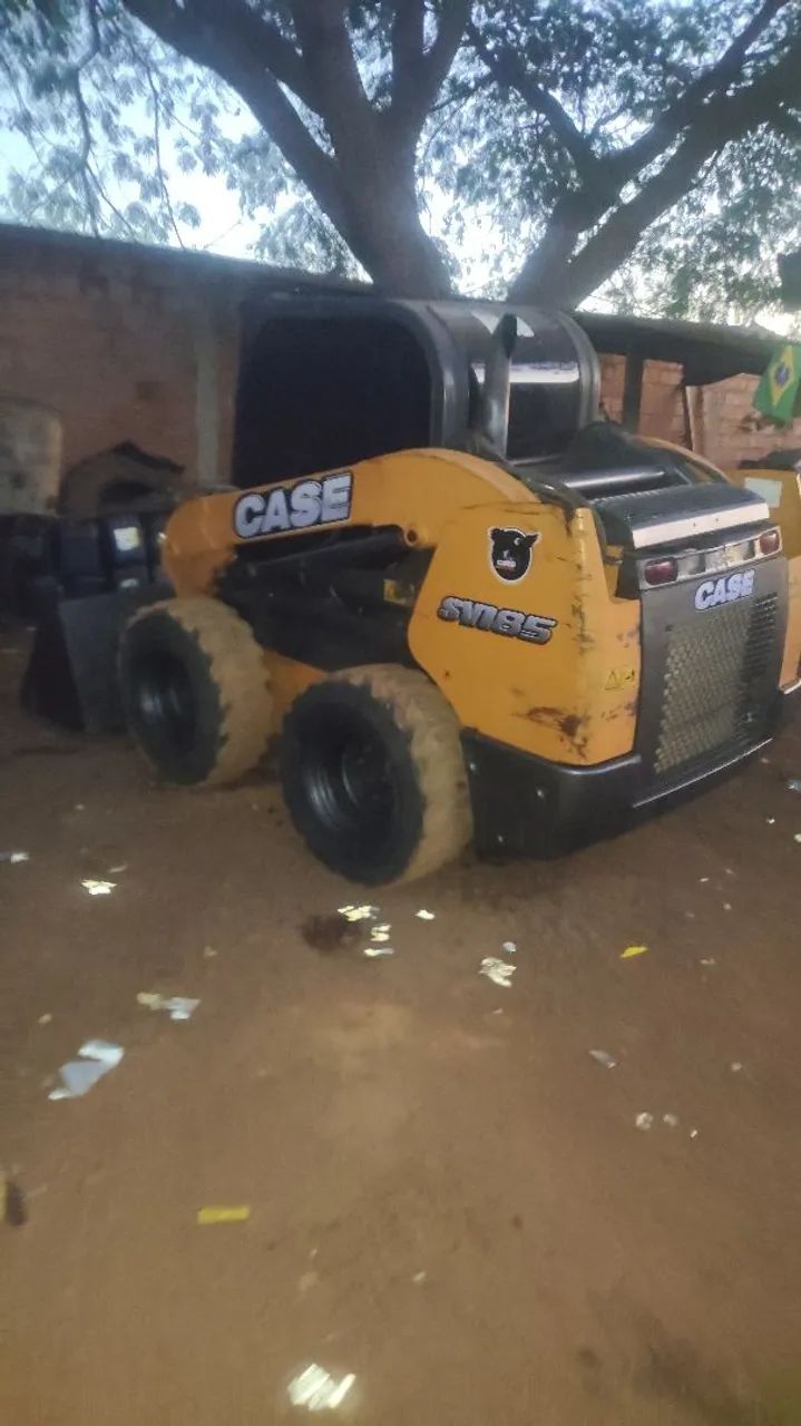 Bob cat mini carregadeira 