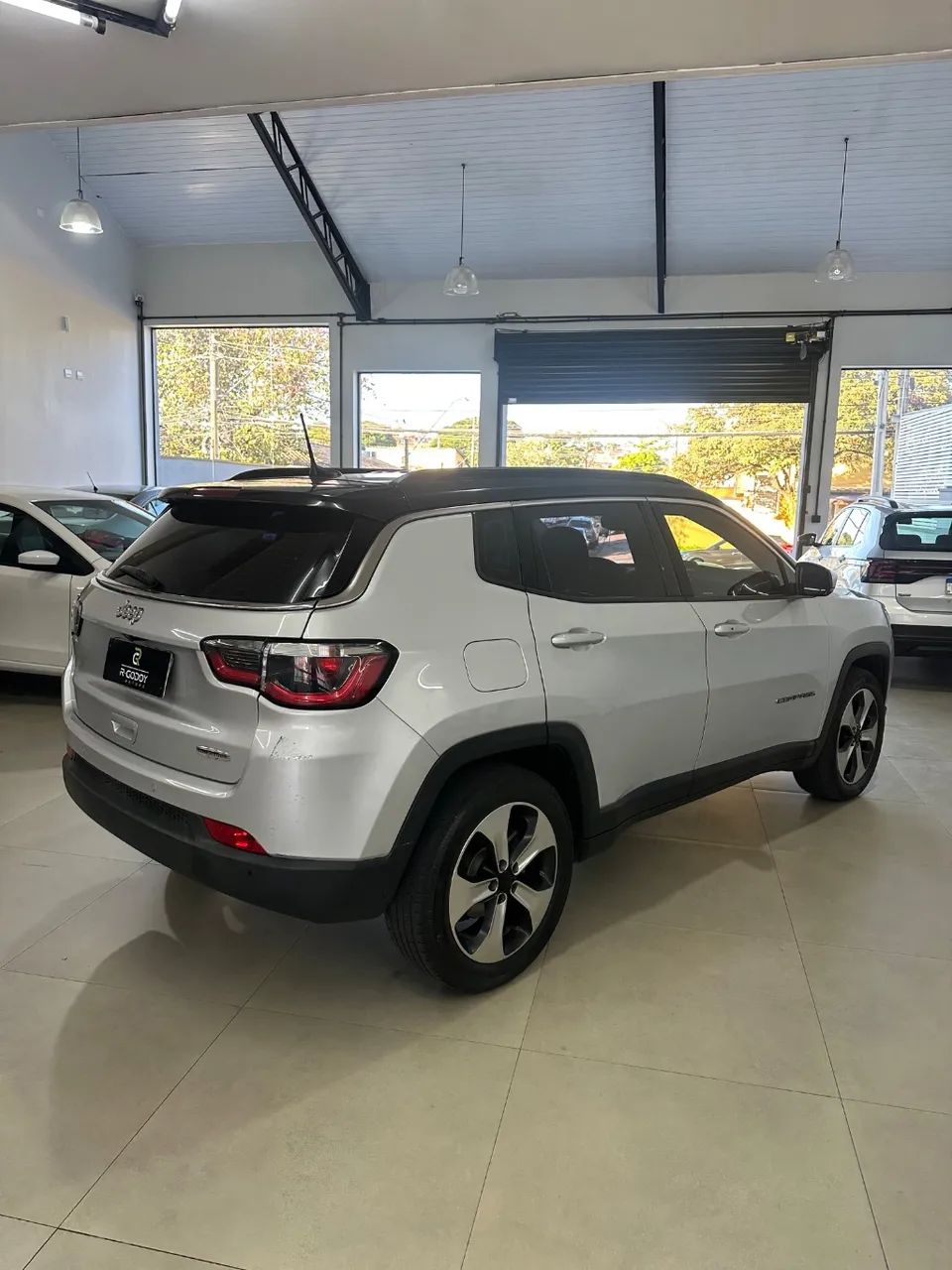 Jeep Compass Longitude 2.0 4X2 Flex 16V Aut. 2018 - Foto 5