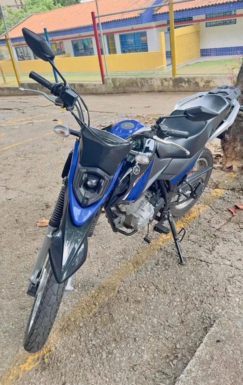 Crosser 