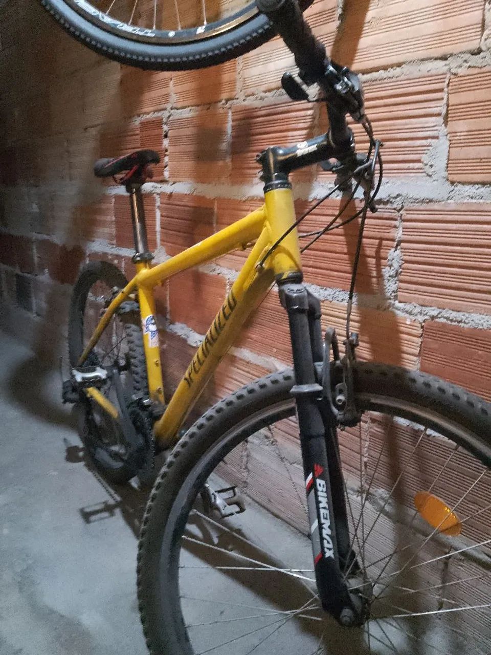Vendo bicicleta Specialized aro 26 - Foto 2
