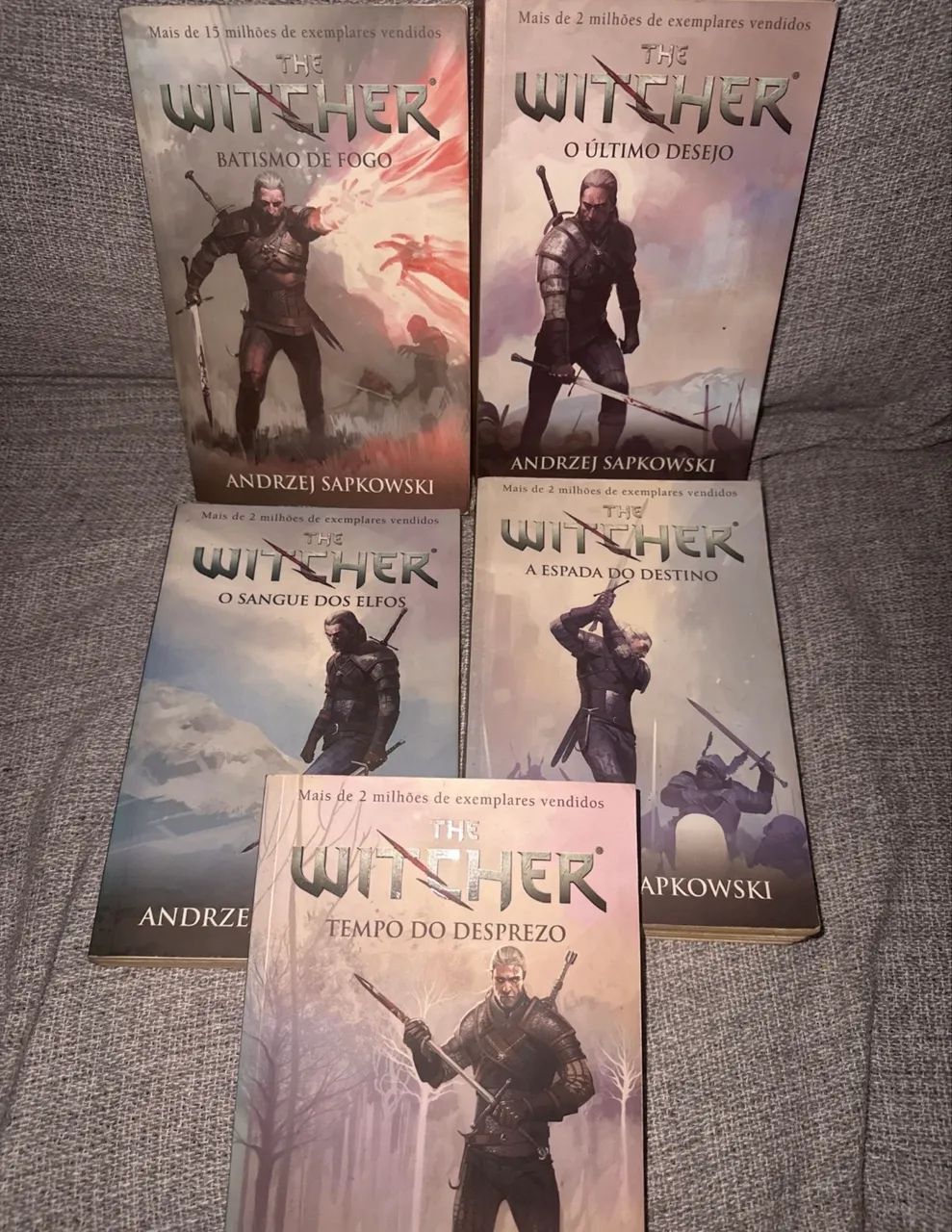 5 livros the witcher - Foto 3