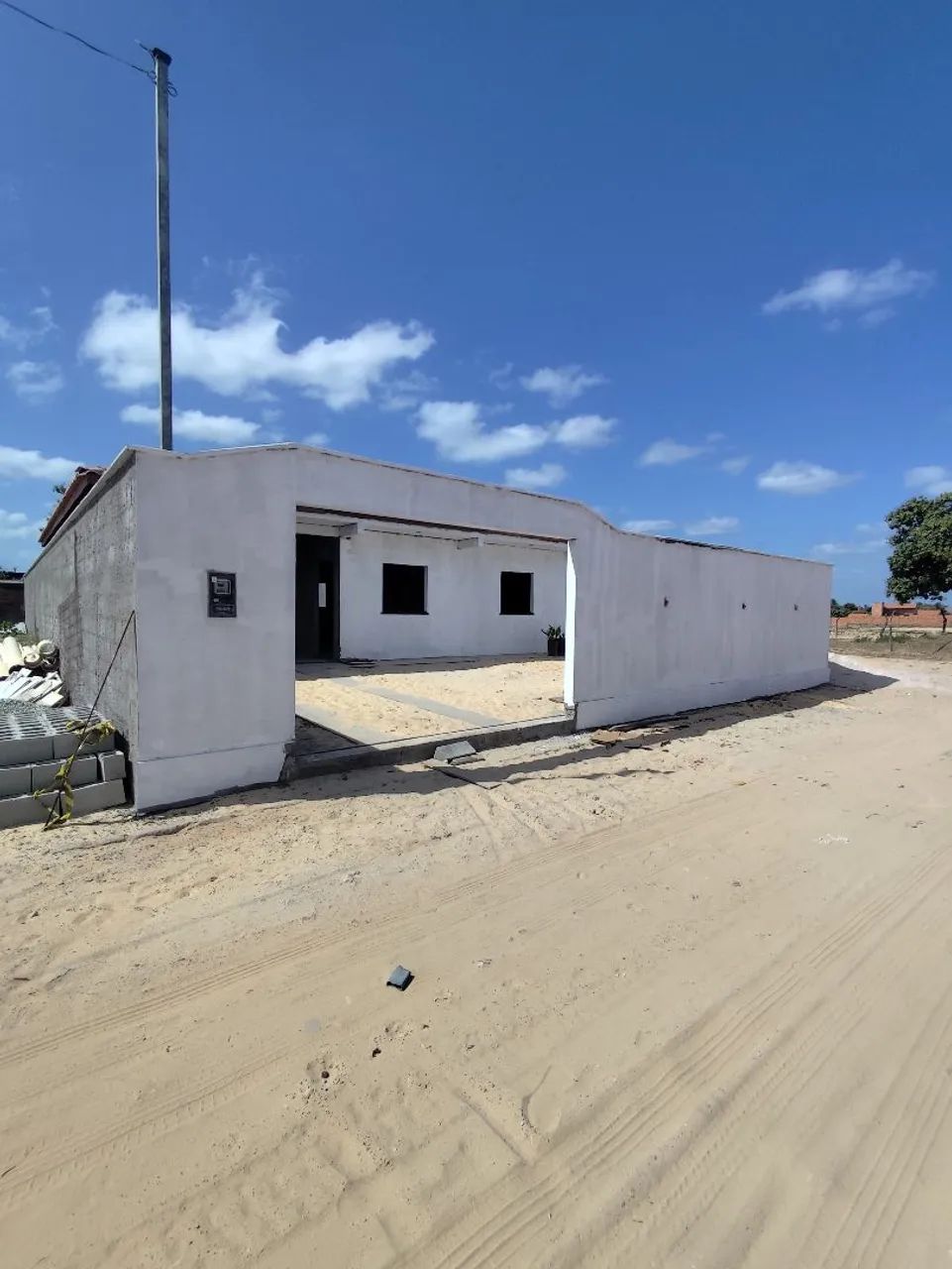 Vendo CASA em BARREIRINHAS-MA 