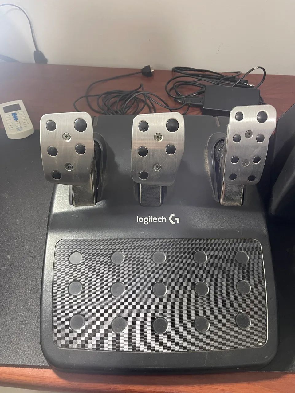 Volante Logitech G29 | Simulador de Corrida PS4 PS5 PC | Semi Novo - Foto 3