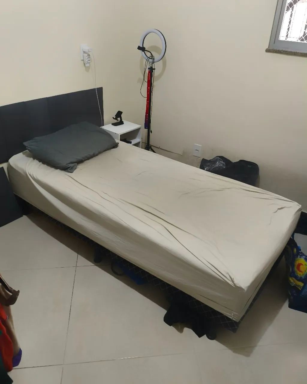 Cama box solteiro usado! 