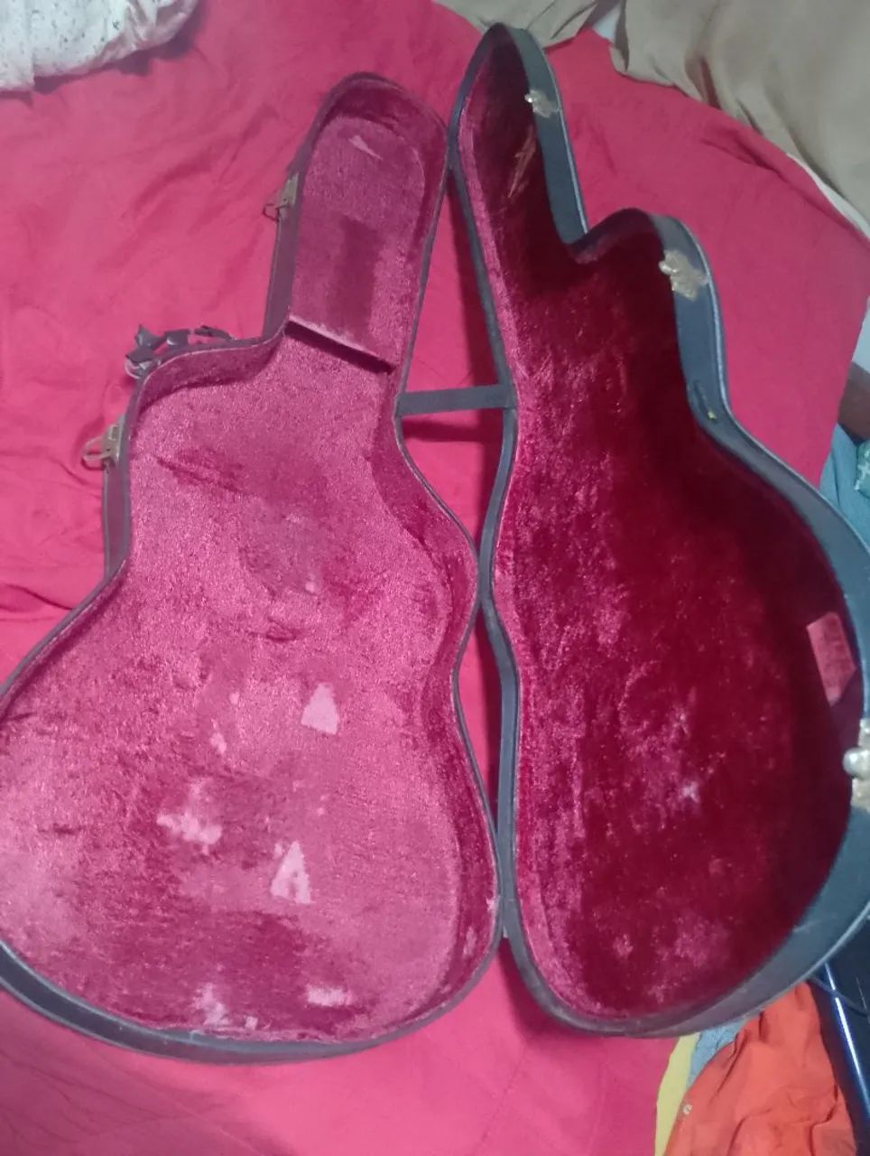 Hard Case guitarra