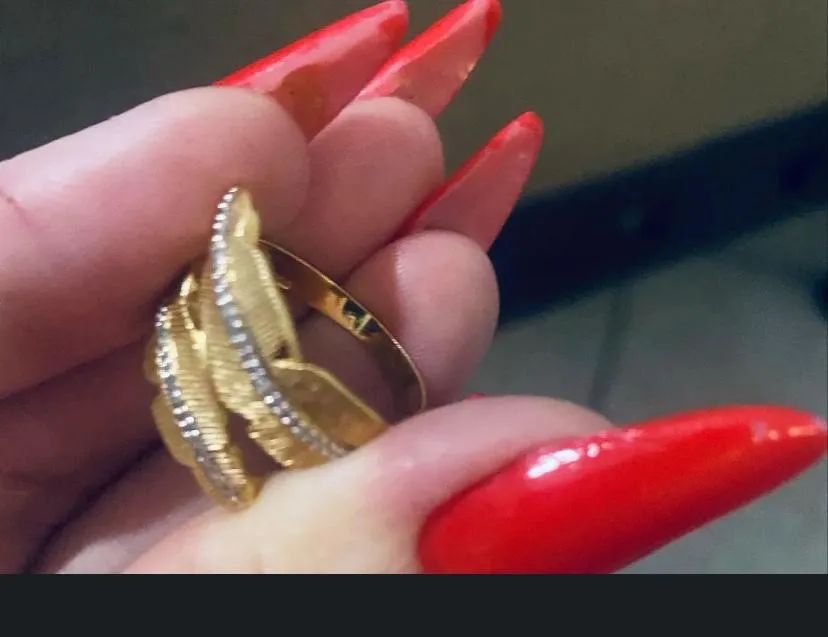 Anel de ouro 18 K