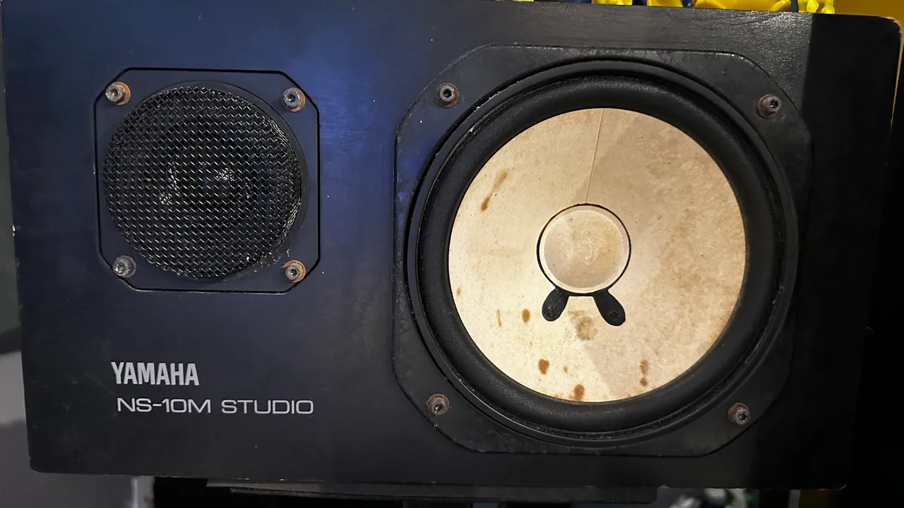 Rádio taz-mania Toshiba antigo - Aparelhos de Som - Bela Vista
