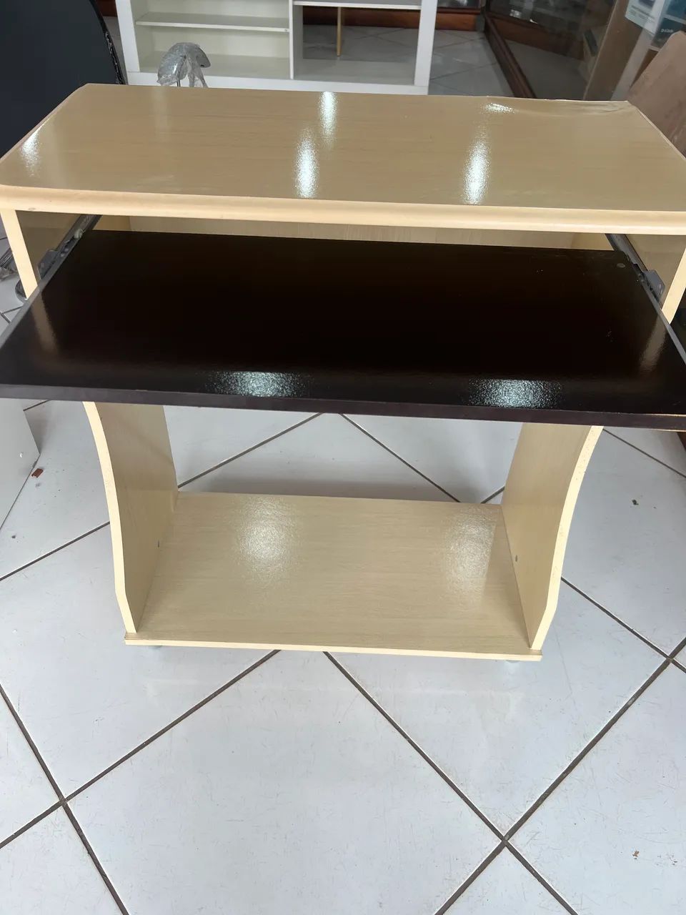 Mesa Rack para PC com teclado retrátil (Novo com avarias)  - Foto 2