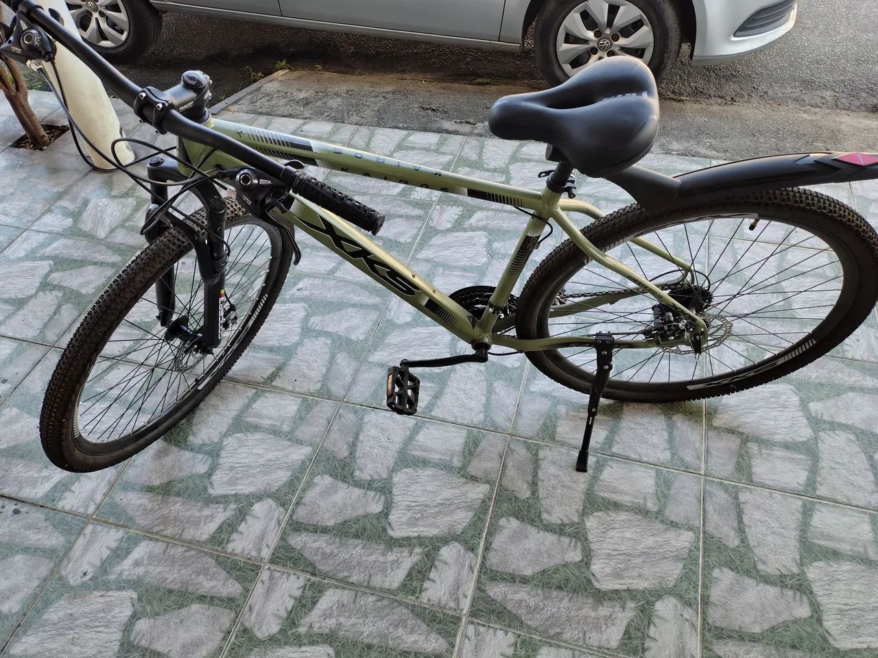 Bicicleta quadro alumínio com marcha aro 29 - Foto 4