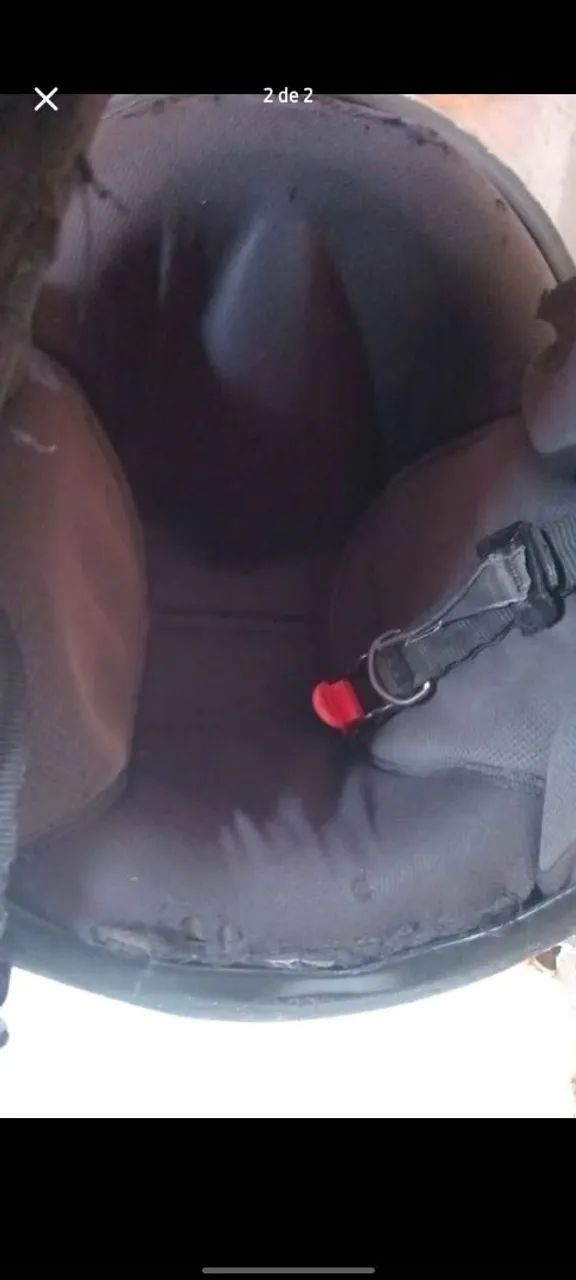 Capacete usado