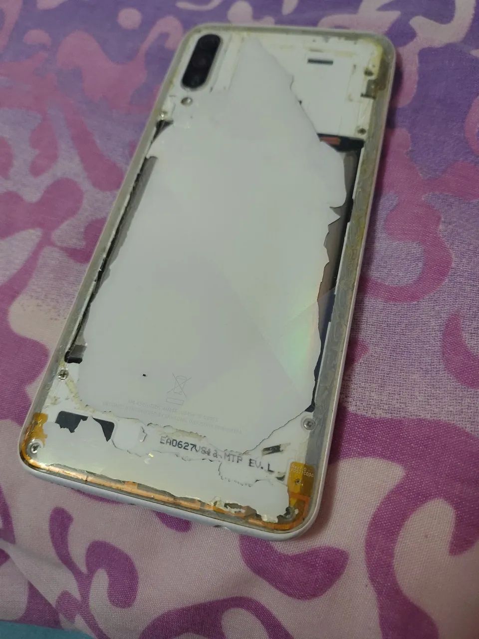 Celular a30s - com defeito - Foto 2