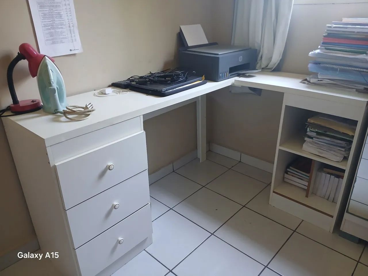 Mesa de estudos MDF tipo L