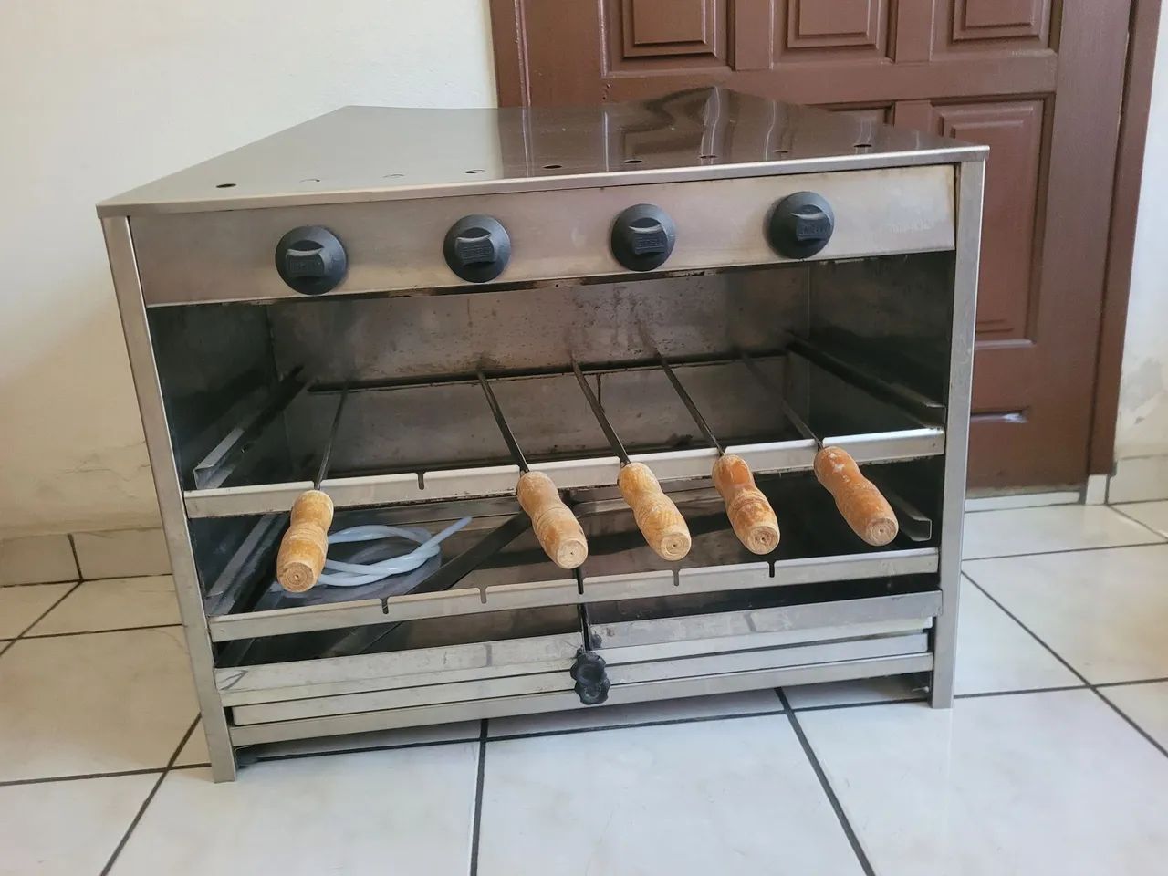 Churrasqueira à gás - Foto 4