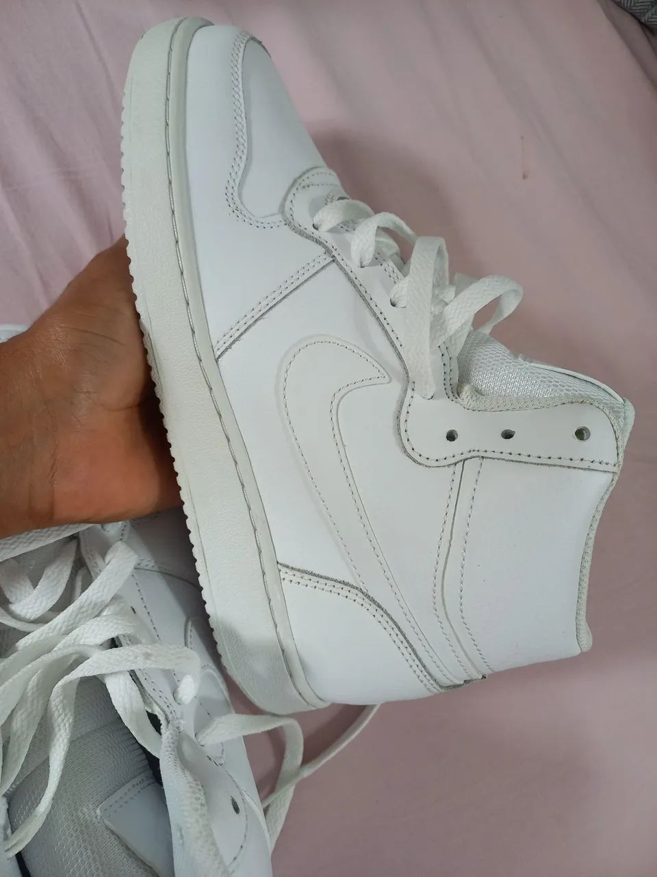 Tênis modelo basquetebol Nike Emerson mid da WMNS - Foto 4