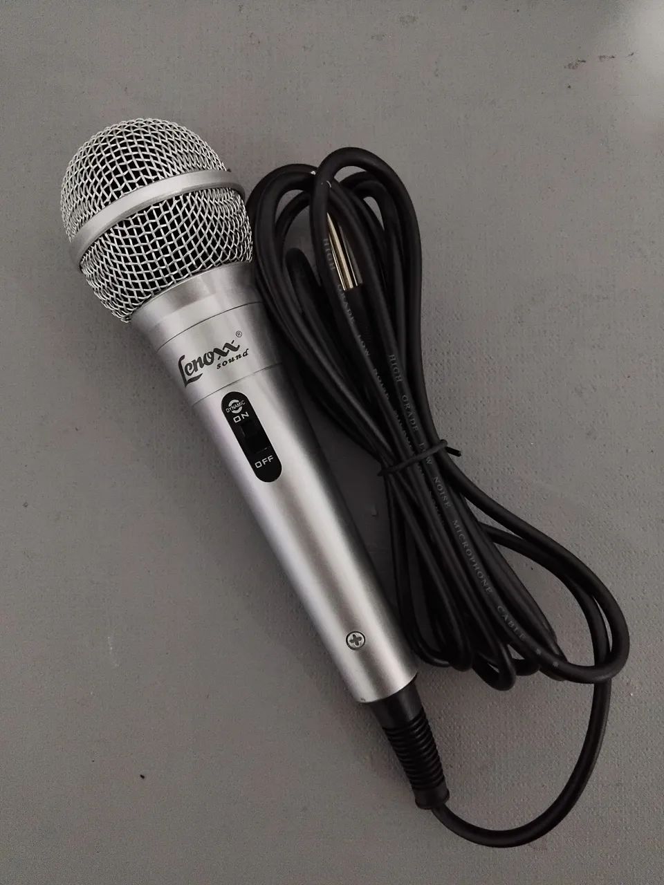 Microfone Lenoxx 