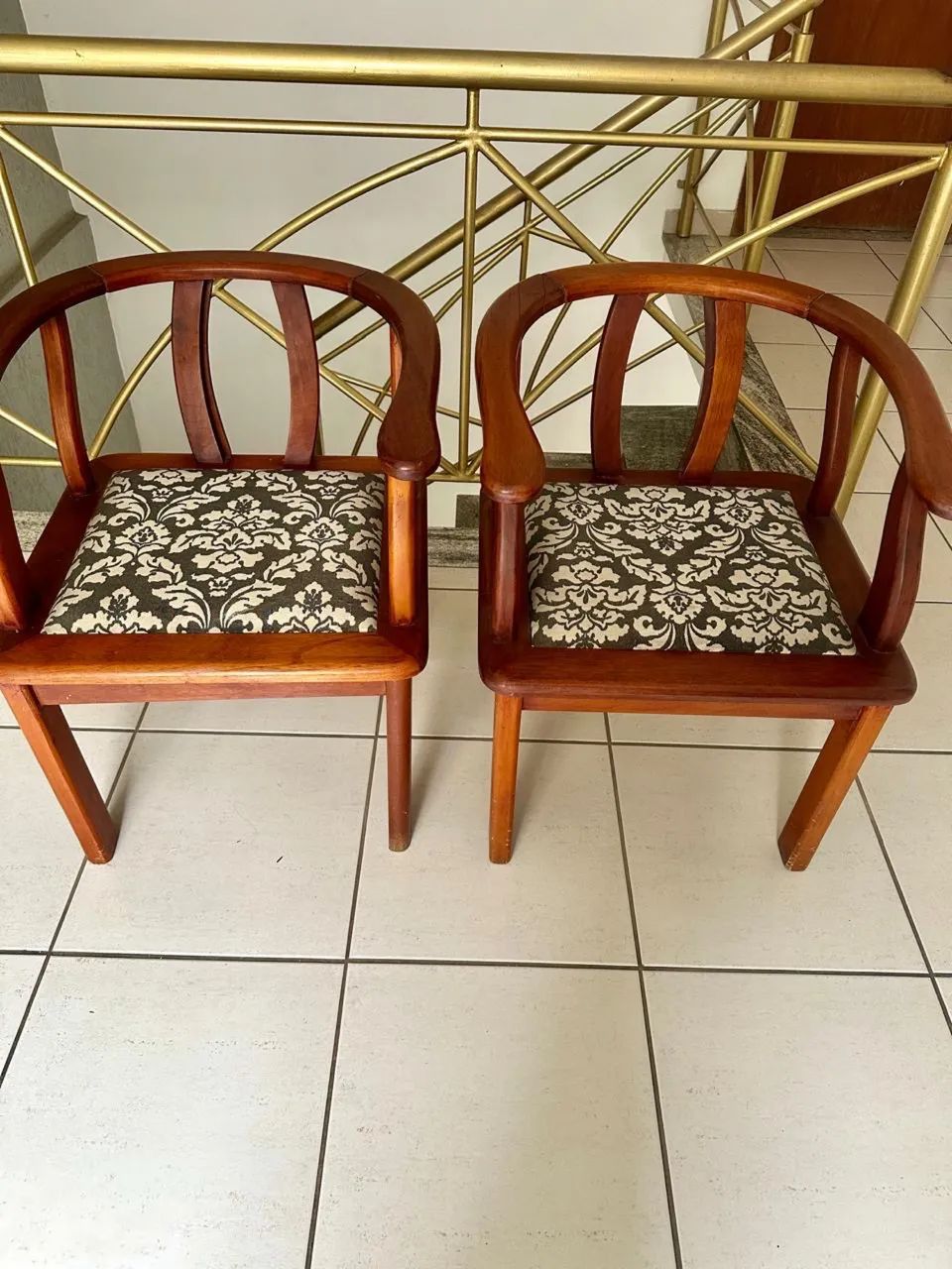 Cadeiras estofadas