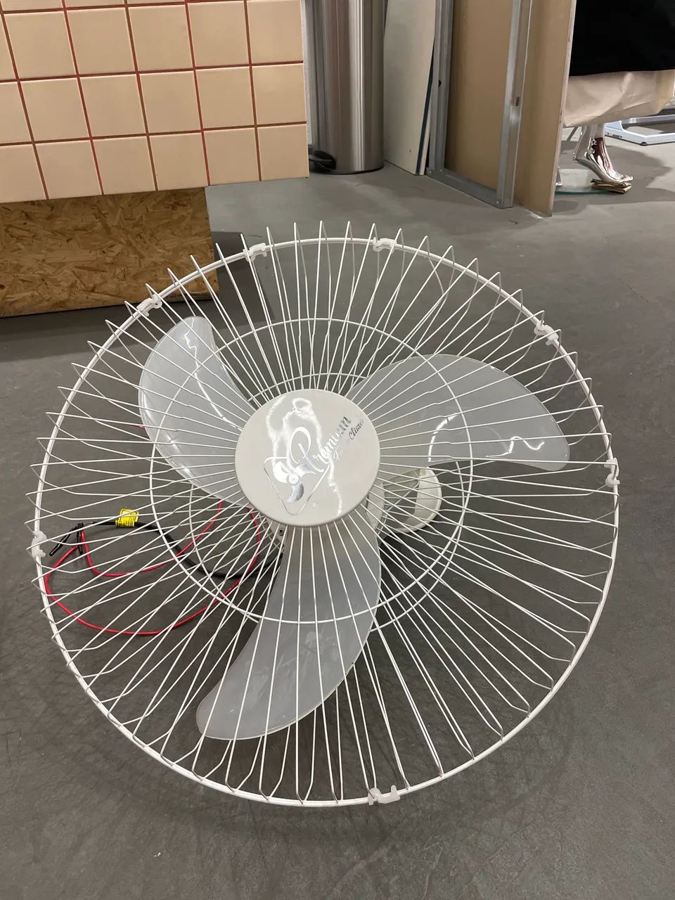 Lote 7 ventiladores de parede 