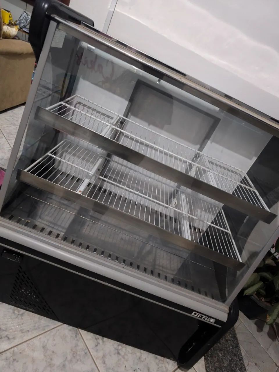 Vitrine refrigerada 
