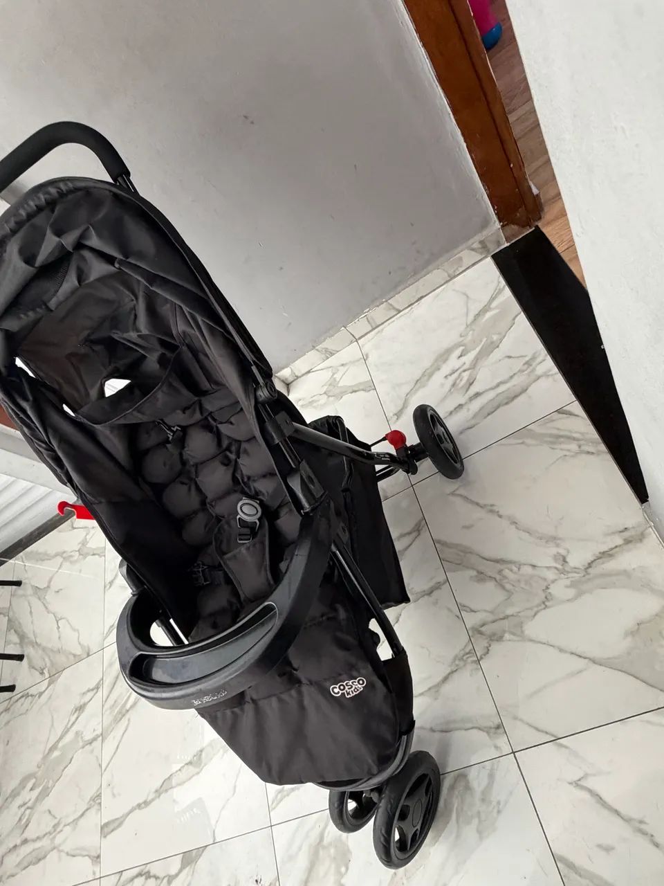 Carrinho de bebê e Bebê conforto Cosco - Foto 4