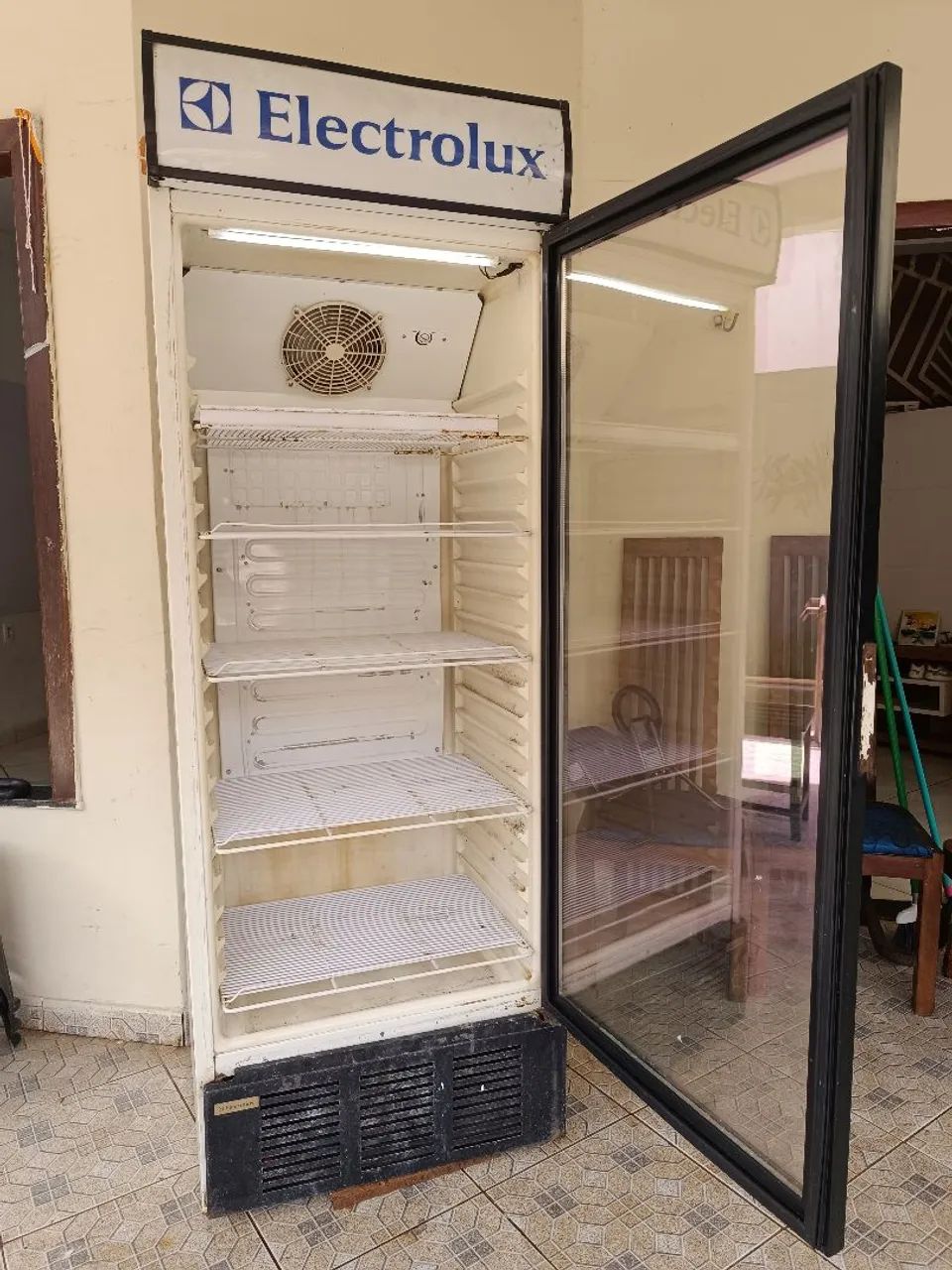 Freezer Expositora Electrolux 110V - Gelando Perfeitamente - Foto 5