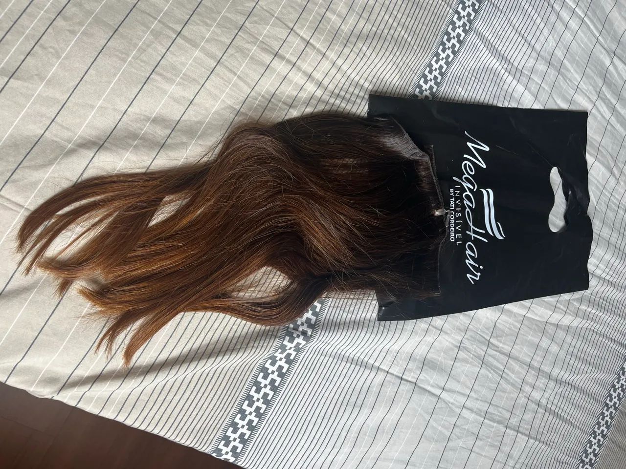 Mega hair