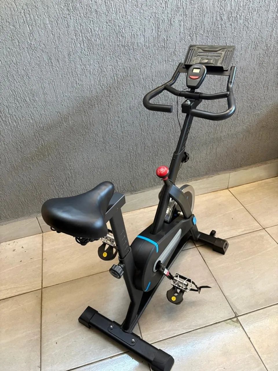 Bicicleta Ergométrica Spinning - Foto 2