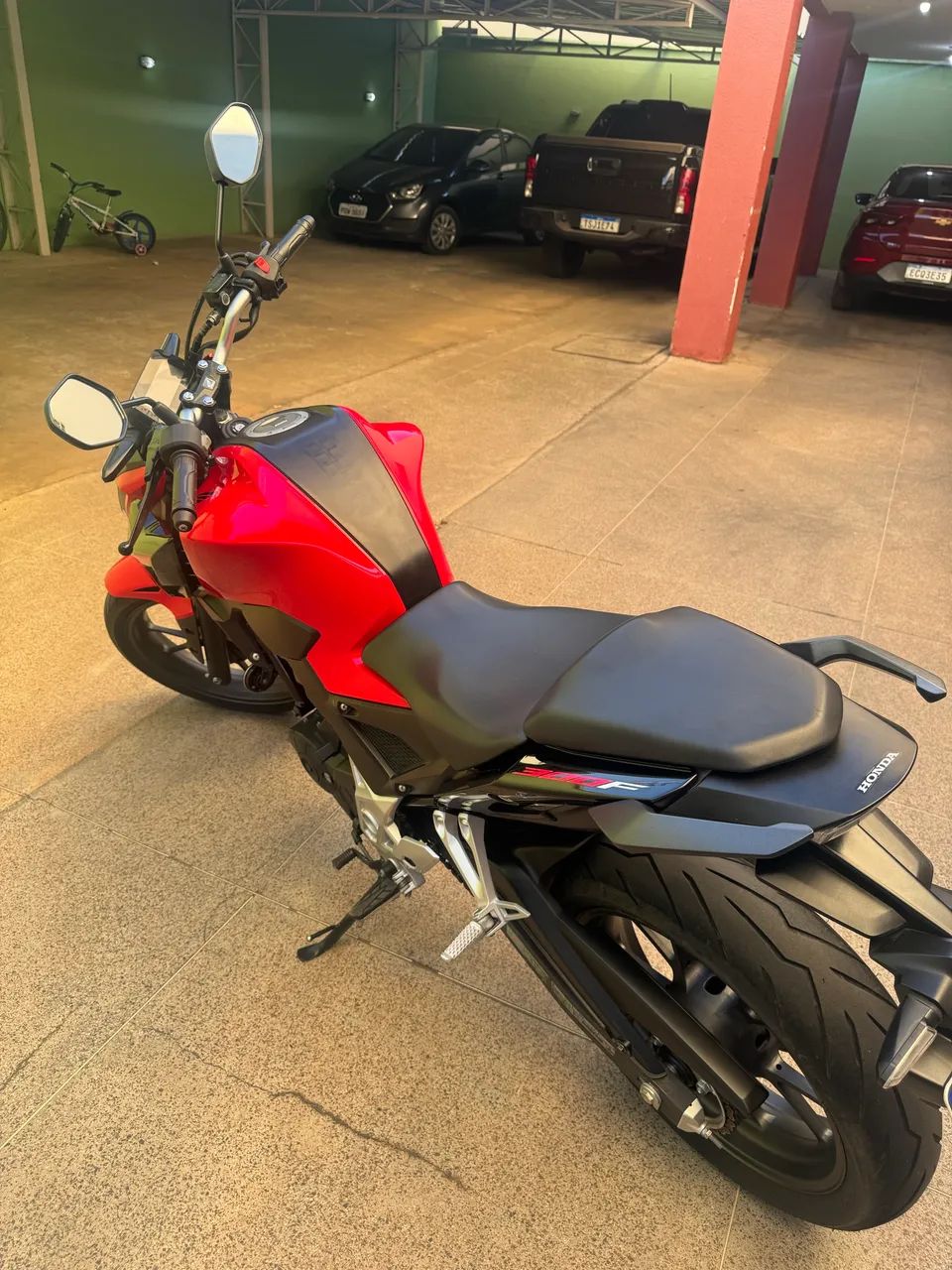 CB300F - Foto 3