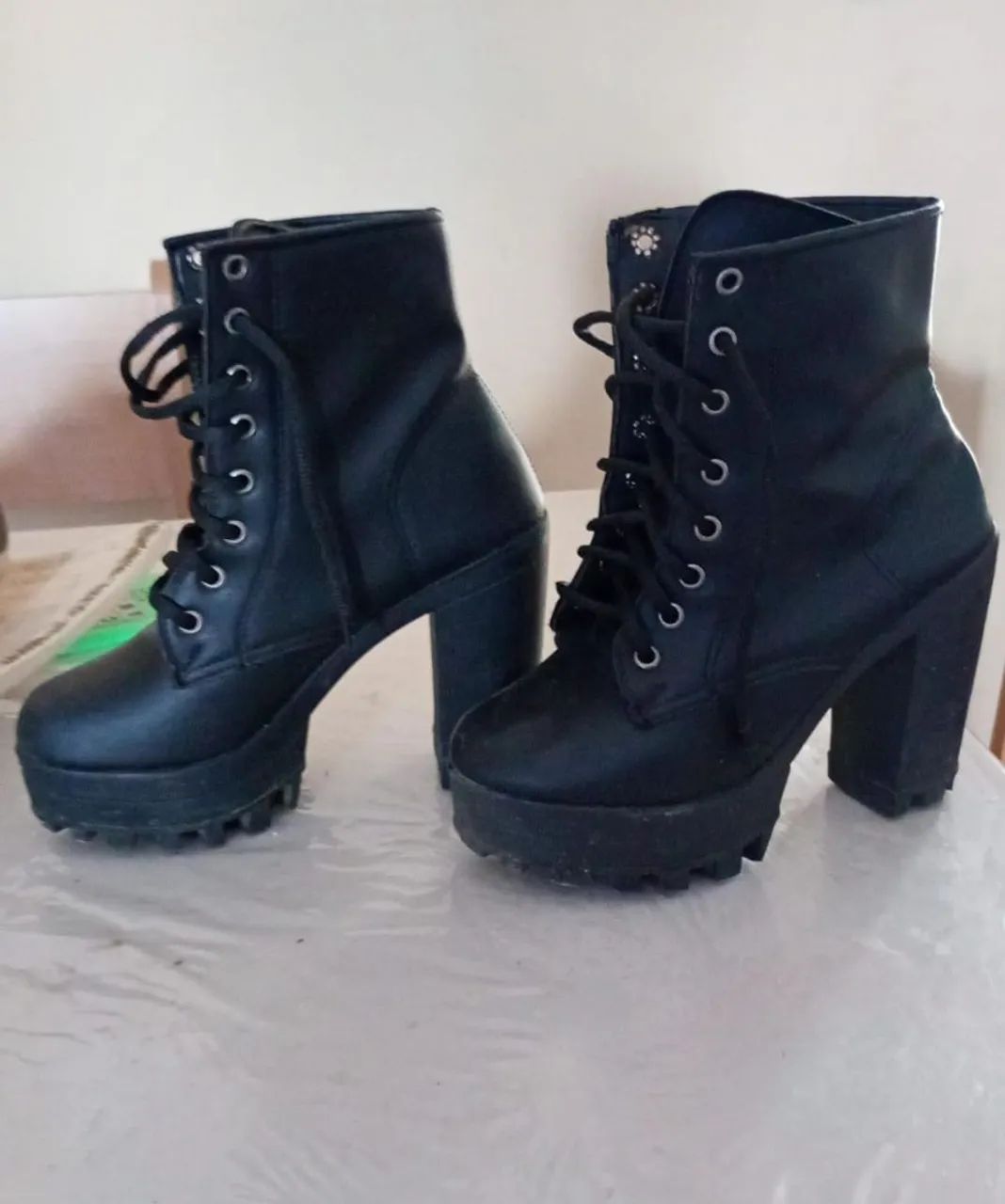Bota preta