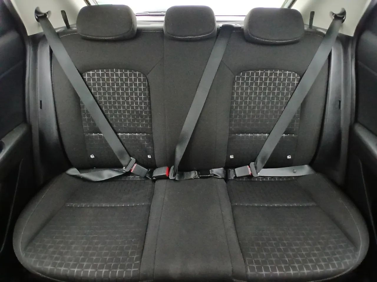 Hyundai HB20 Comfort 1.0 Flex 12V Mec., foto 18 de 18