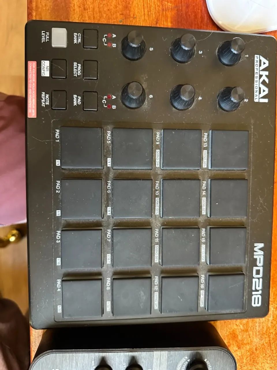 Akai MPD218