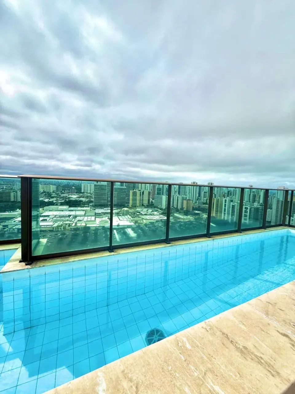 Alugo flat mobiliado em Boa viagem, Recife - Edifício Golden shopping Home Service. - Foto 4