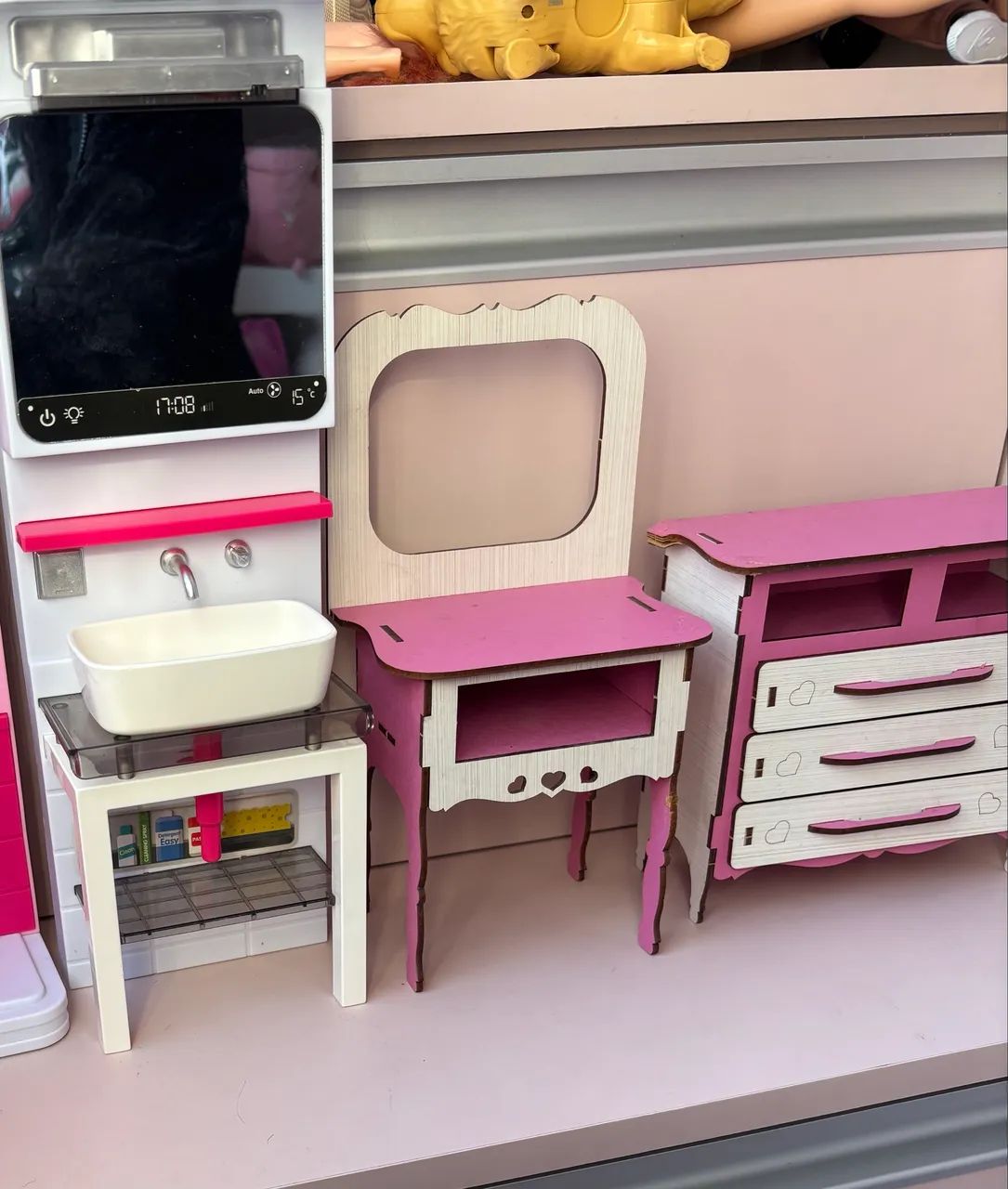 Barbie quarto (leia a descrição ) - Foto 3