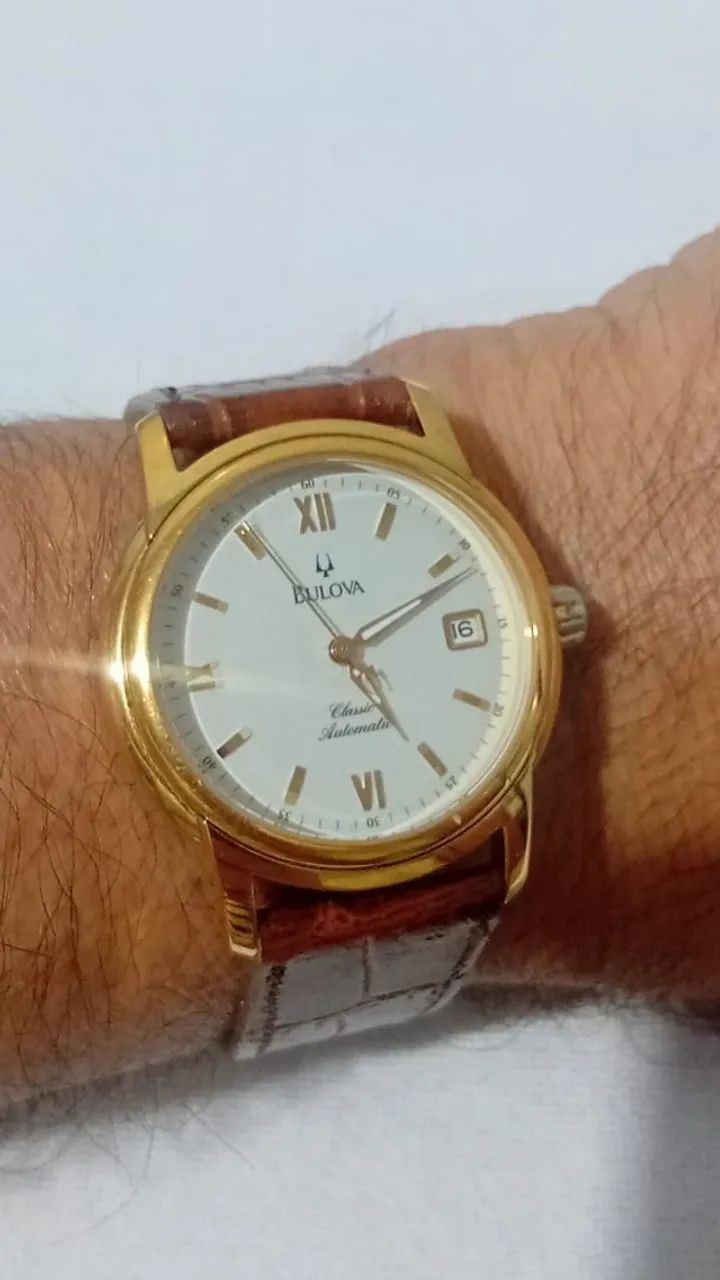 LÍNDO RELÓGIO BULOVA AUTOMÁTICO CLASSIC . !!! - Foto 2